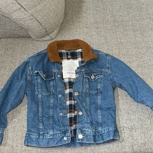 Boys jacket size 6x